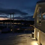 Apartment Arctic Comfort Senja *