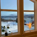 Arctic Comfort Senja Apartment *